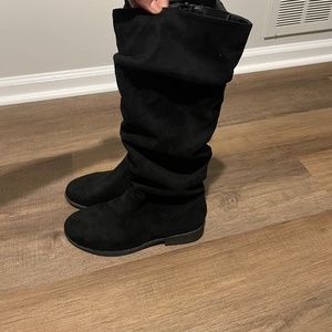 Black boots